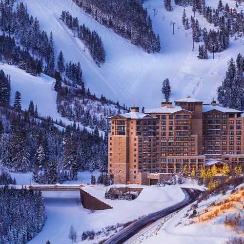 did someone say winter wonderland? ❄️

✨ escape to the extraordinary at The St. Regis Deer Valley ✨

Nestled in the breathtaking mountains of Park City, Utah, The St. Regis Deer Valley offers an unparalleled luxury experience. From ski-in/ski-out access to world-class service, every moment here feels like a celebration of nature’s beauty and refined elegance. 🌲⛷️

Whether you’re unwinding by the fire with a signature cocktail, enjoying a gourmet meal, or taking in the stunning alpine views, this is the perfect destination to create unforgettable memories. 💫

We can’t wait to check it out personally in a couple weeks ❄️🎄

Ready to elevate your getaway? Reach out to us to book your getaway while adding on our VIP amenities 🥂

#pytco #StRegisDeerValley #LuxuryGetaway #MountainEscape #ParkCity #TravelGoals #WinterWonderland